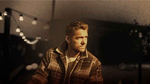 image of country artist Brett Young